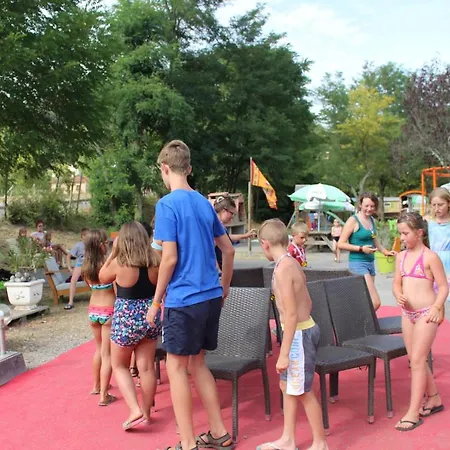 Paradis Family Des Issoux Lalevade-d'Ardeche