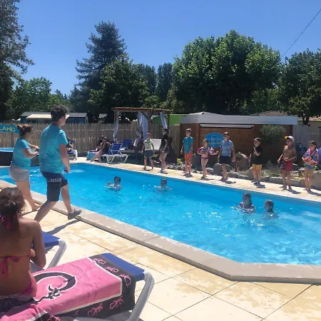 Paradis Family Des Issoux Lalevade-dʼArdèche