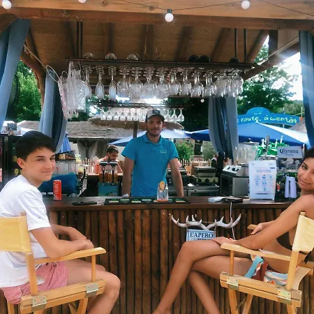 Paradis Family Des Issoux Campingplatz Lalevade-dʼArdèche