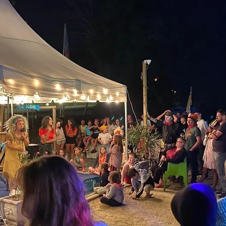 Paradis Family Des Issoux Camping *