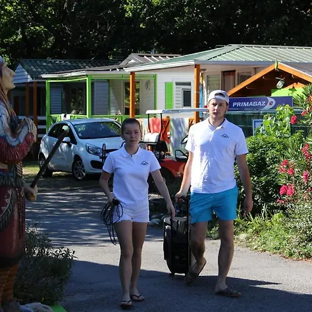 Paradis Family Des Issoux Camping